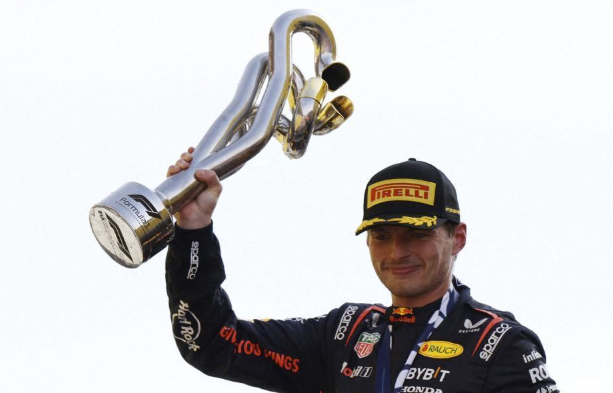F1意大利站：维斯塔潘创纪录10连冠 周冠宇第14